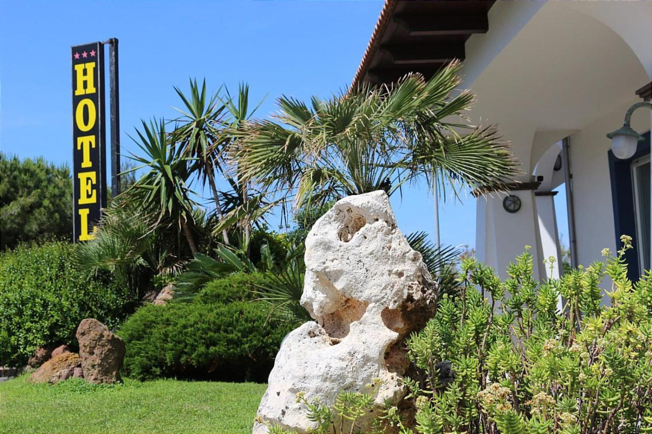 Hotel Rosa Dei Venti Castelsardo Ngoại thất bức ảnh