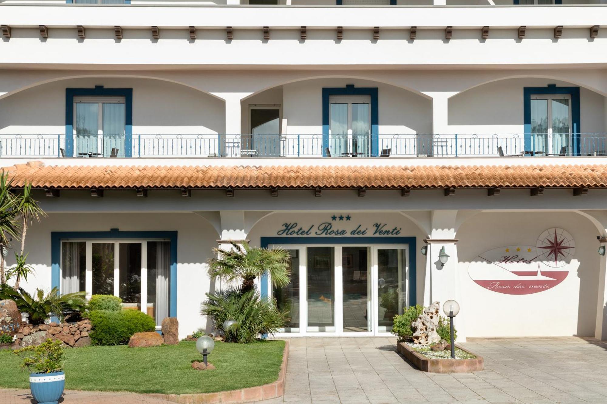 Hotel Rosa Dei Venti Castelsardo Ngoại thất bức ảnh